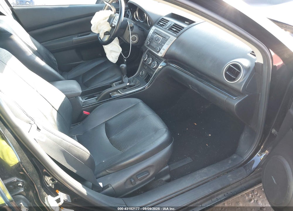 2009 MAZDA 6 VIN: 1YVHP82A595M15862