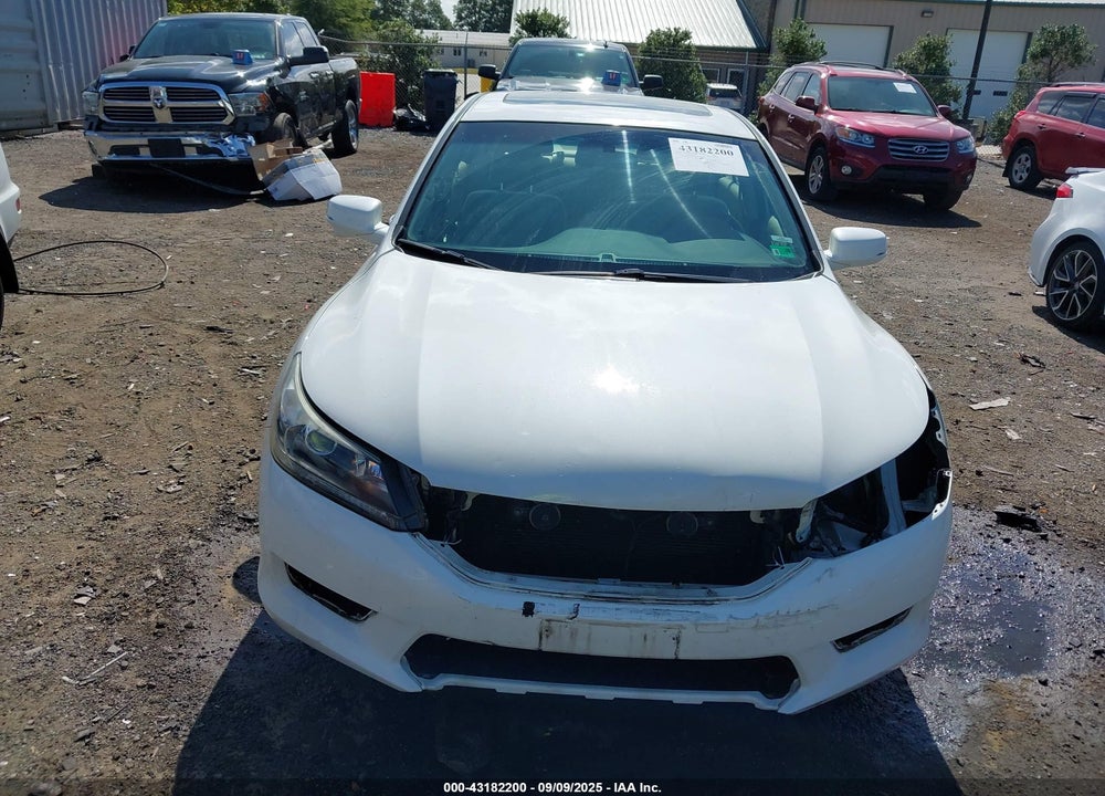 2014 HONDA ACCORD VIN: 1HGCR2F71EA214338