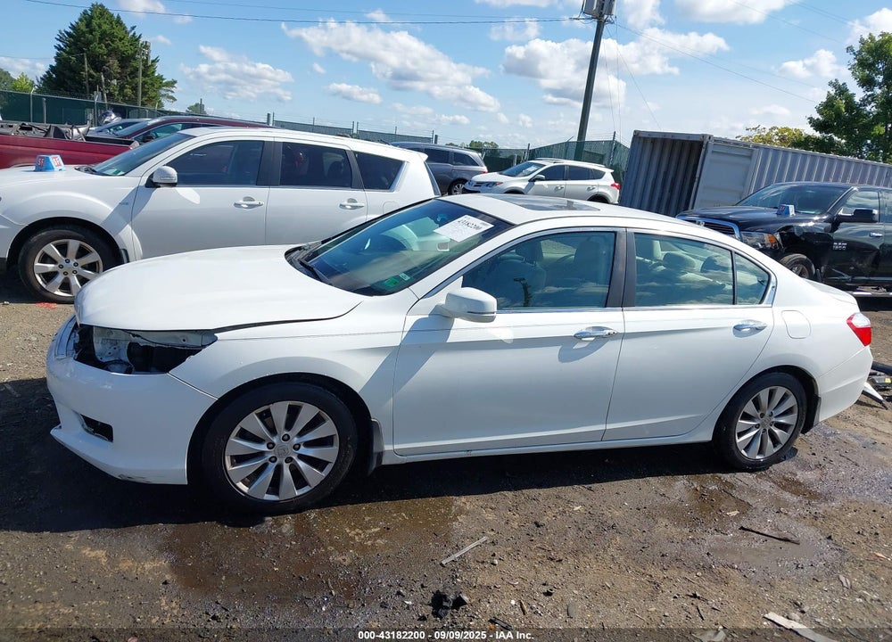 2014 HONDA ACCORD VIN: 1HGCR2F71EA214338