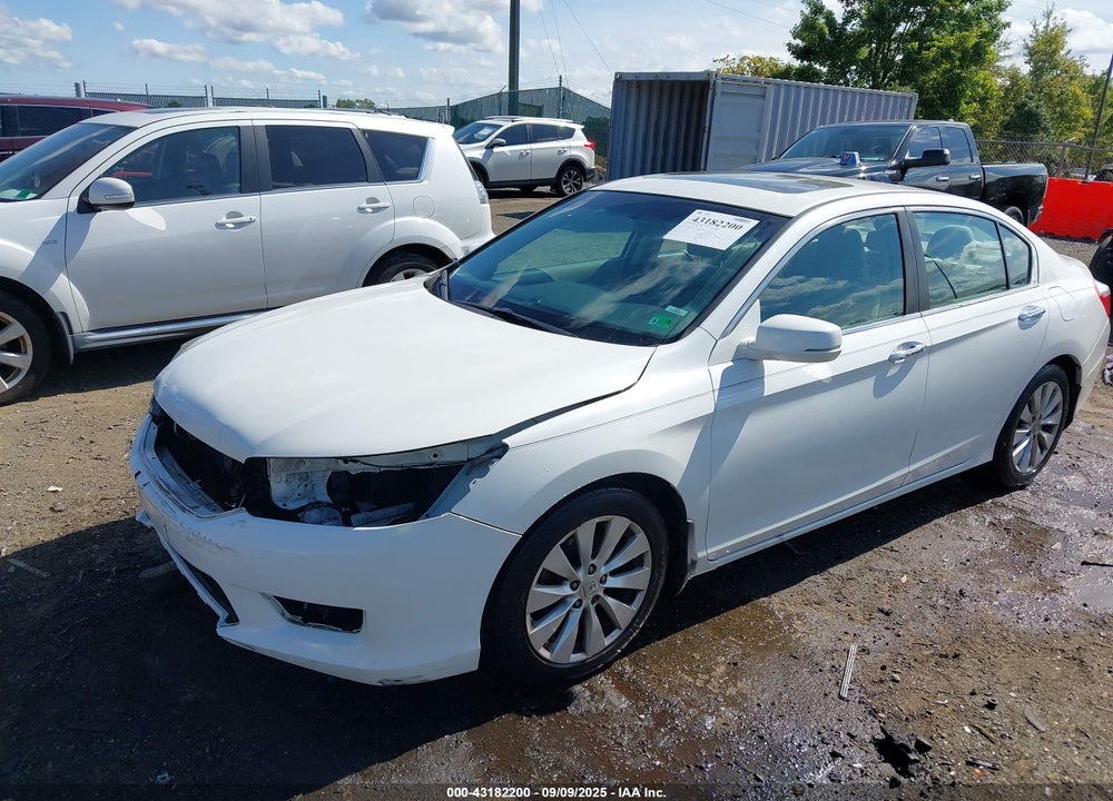 2014 HONDA ACCORD VIN: 1HGCR2F71EA214338