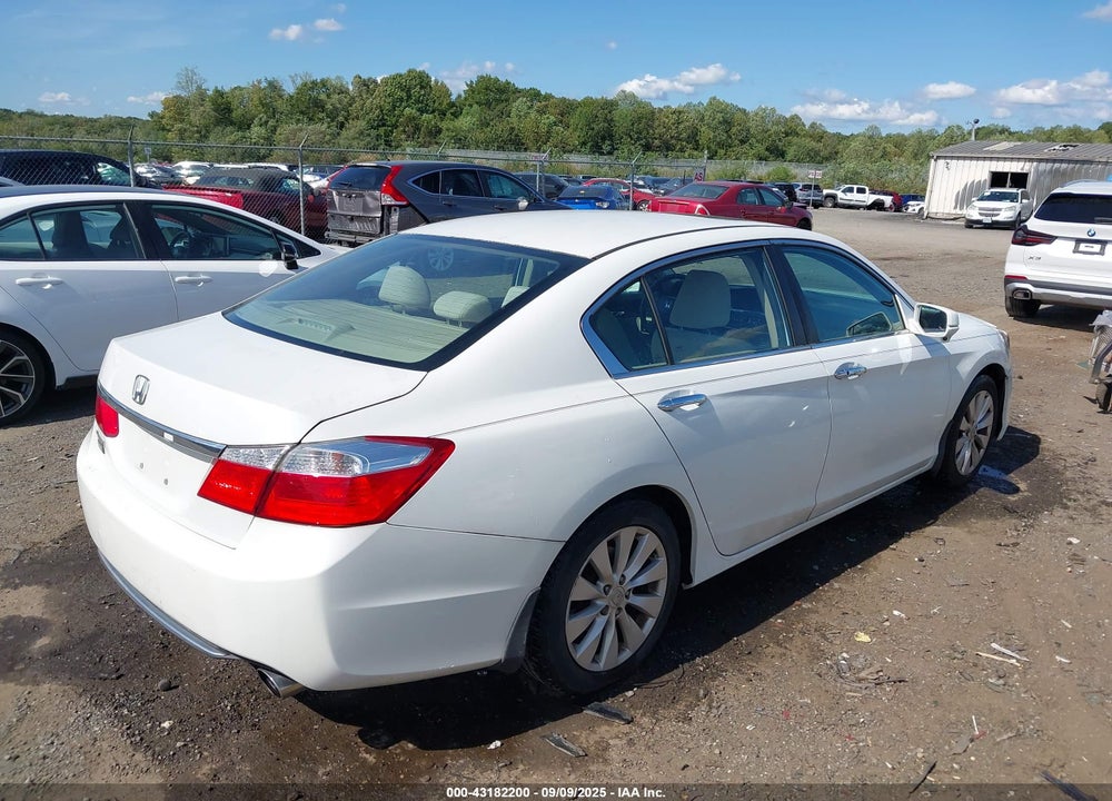 2014 HONDA ACCORD VIN: 1HGCR2F71EA214338