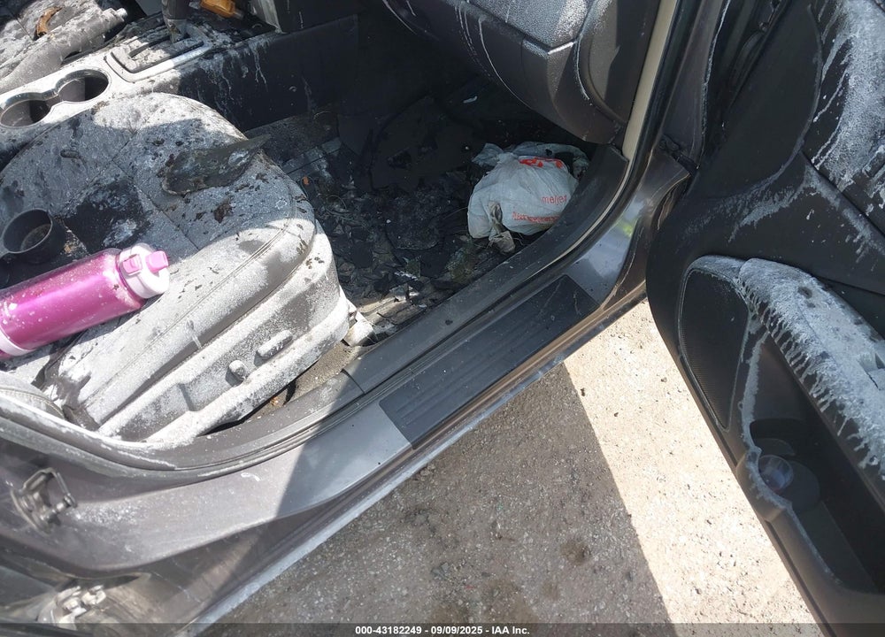 2012 FORD FUSION VIN: 3FAHP0JA8CR433856