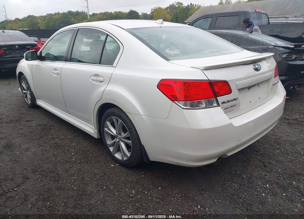 2014 SUBARU LEGACY 2.5I LIMITED VIN: 4S3BMCN64E3019507