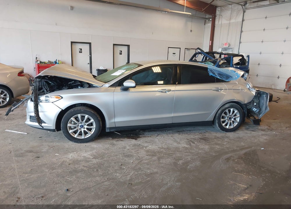 2015 FORD FUSION VIN: 3FA6P0G79FR117616