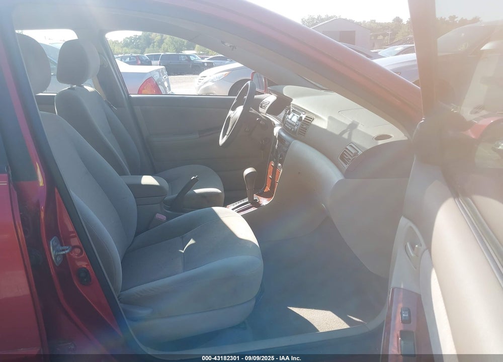 2008 TOYOTA COROLLA LE VIN: 1NXBR32E48Z023032
