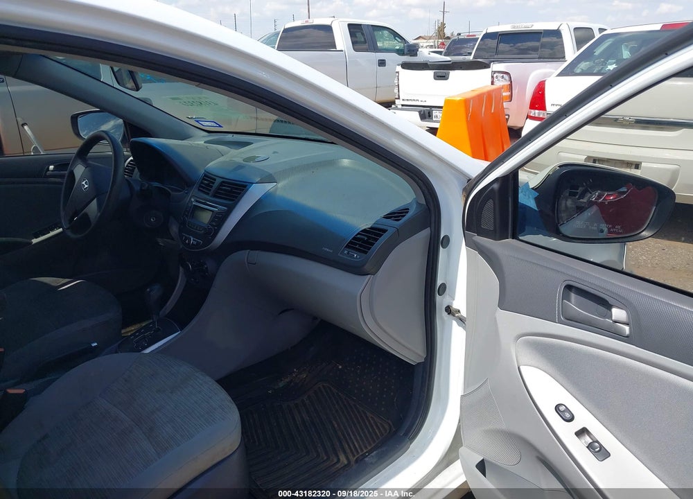 2017 HYUNDAI ACCENT VIN: KMHCT4AE7HU193432