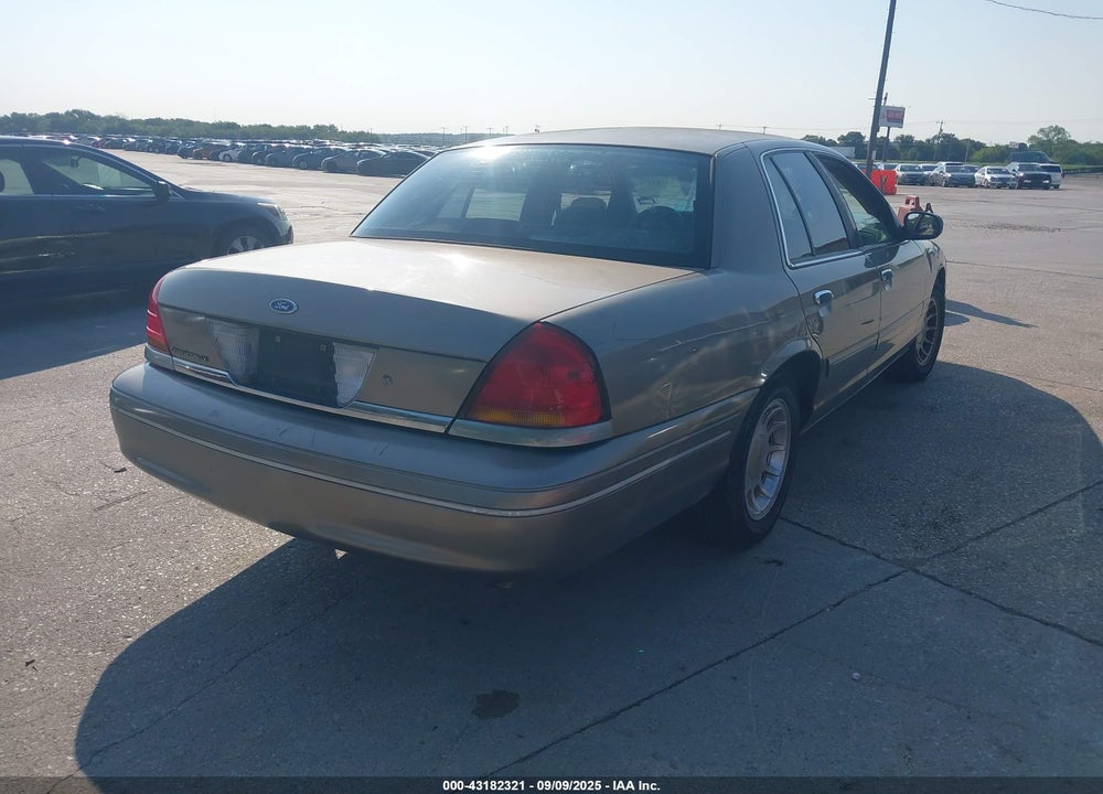 2001 FORD CROWN VICTORIA LX VIN: 2FAFP74W61X103879