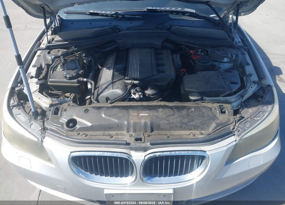 2005 BMW 525I VIN: WBANA53545B858121