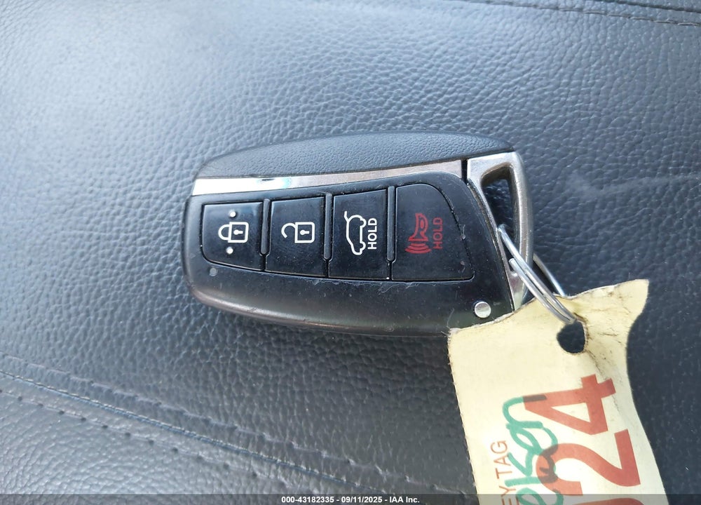 2014 HYUNDAI SANTA FE VIN: 5XYZUDLB9EG207228