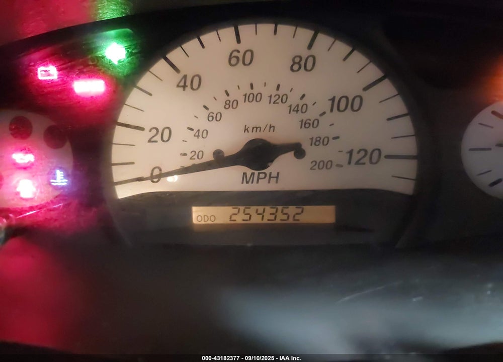 2002 TOYOTA ECHO VIN: JTDAT123320203136