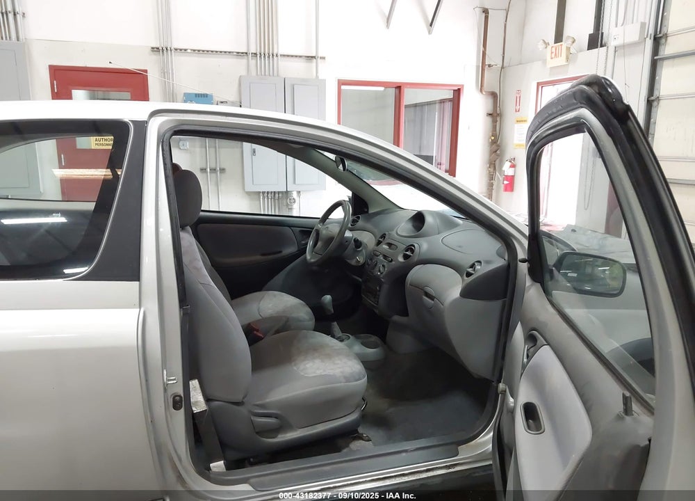 2002 TOYOTA ECHO VIN: JTDAT123320203136