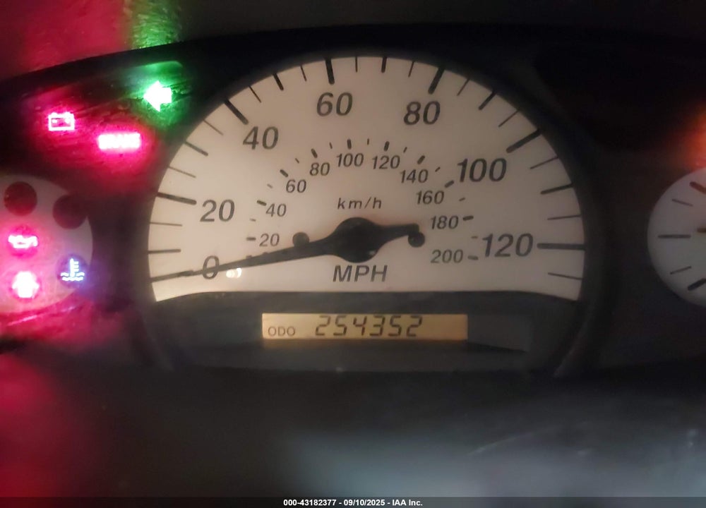 2002 TOYOTA ECHO VIN: JTDAT123320203136