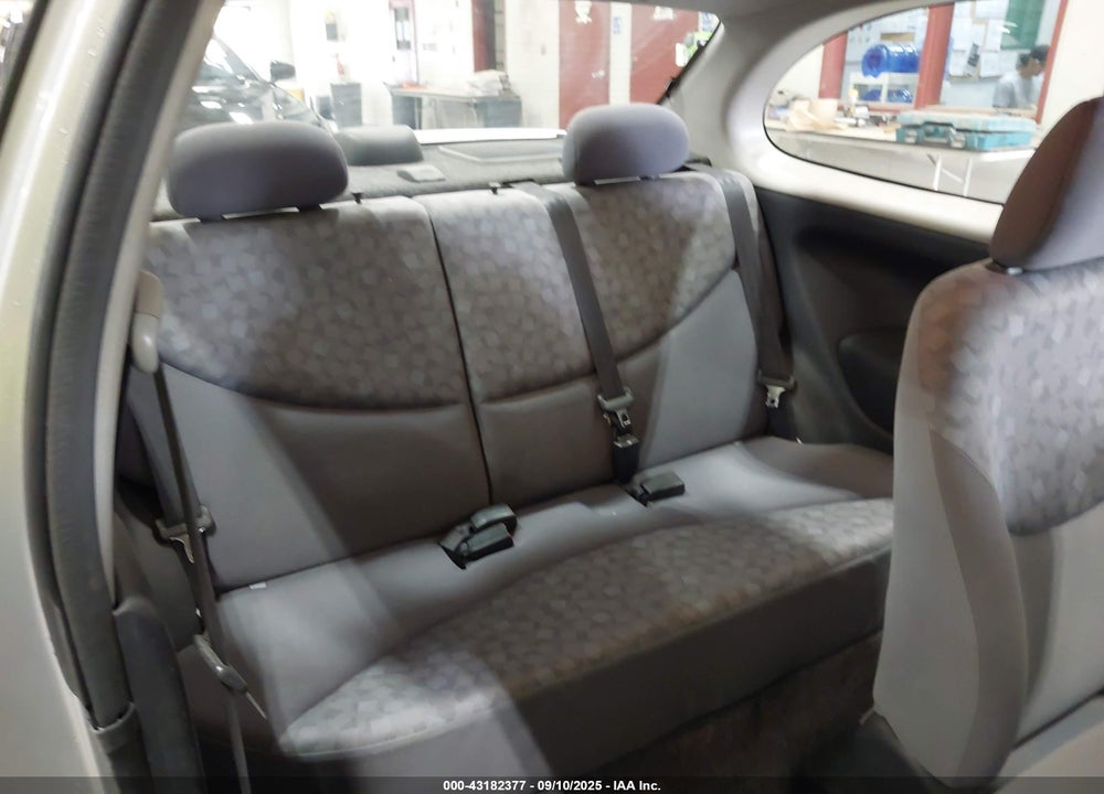 2002 TOYOTA ECHO VIN: JTDAT123320203136