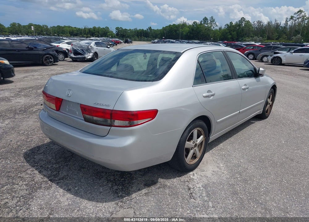 2004 HONDA ACCORD 2.4 EX VIN: 1HGCM56744A012303