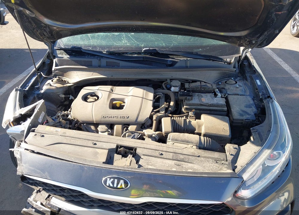 2021 KIA FORTE VIN: 3KPF24AD6ME401272