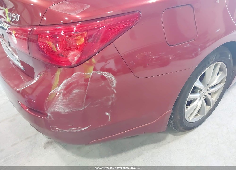 2014 INFINITI Q50 VIN: JN1BV7AR2EM692944