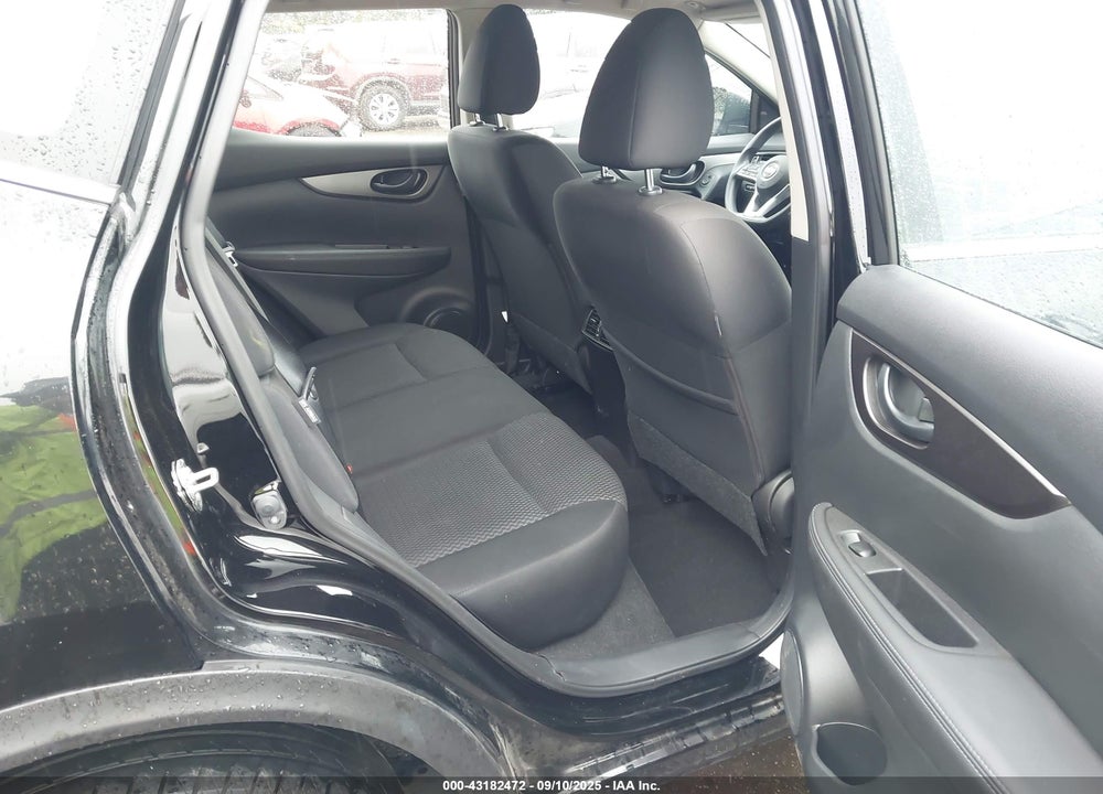 2021 NISSAN ROGUE SPORT VIN: JN1BJ1AW3MW441612