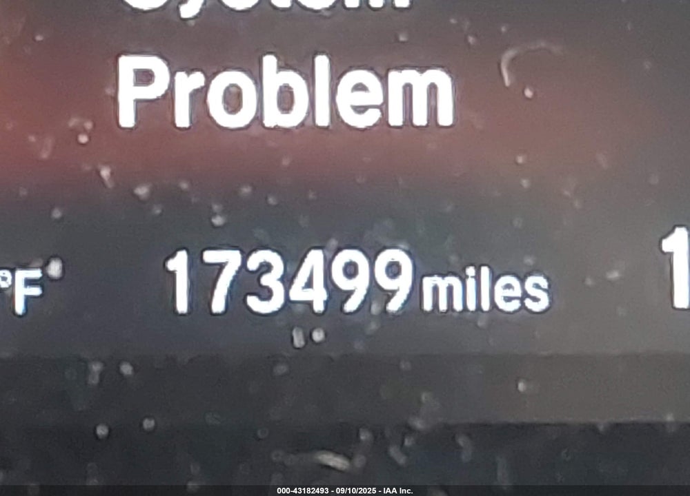 2018 HONDA CIVIC VIN: SHHFK7H5XJU233916