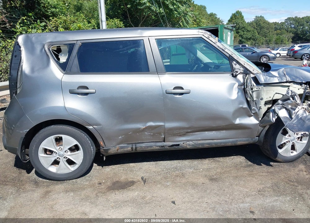 2015 KIA SOUL VIN: KNDJN2A2XF7208114