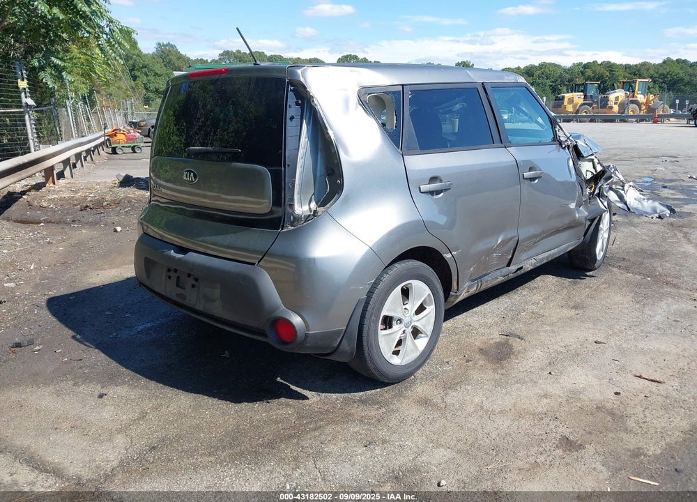 2015 KIA SOUL VIN: KNDJN2A2XF7208114