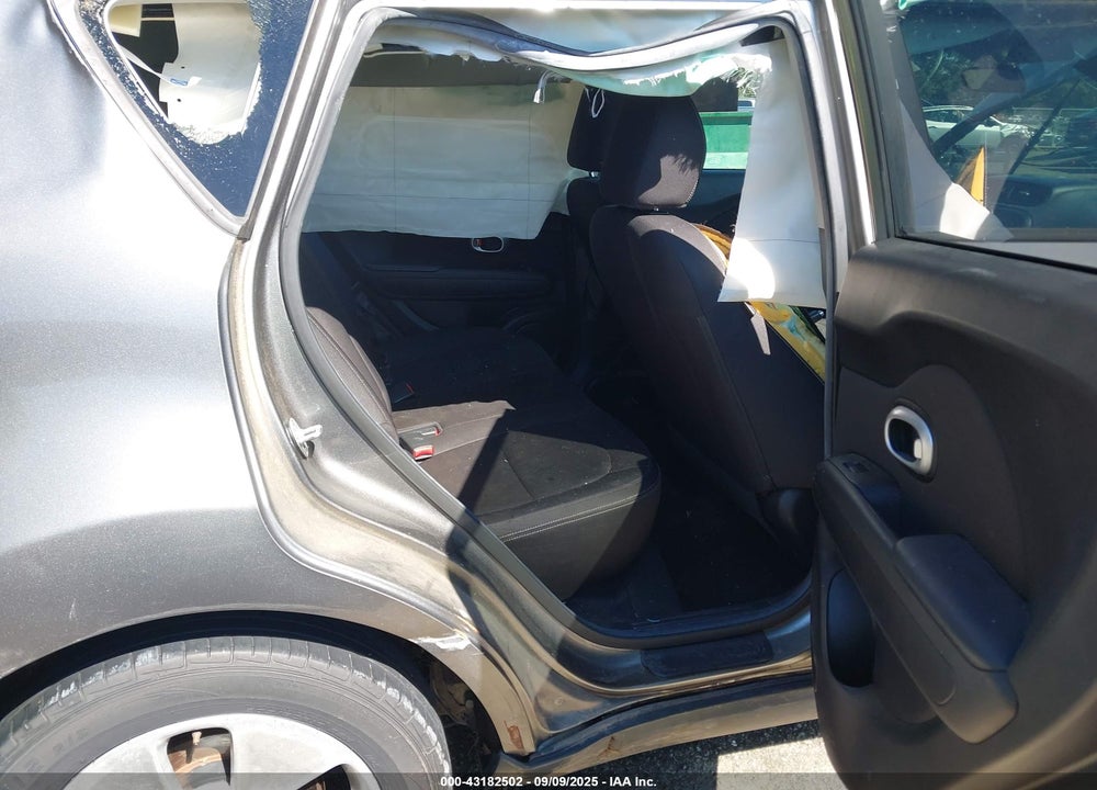 2015 KIA SOUL VIN: KNDJN2A2XF7208114