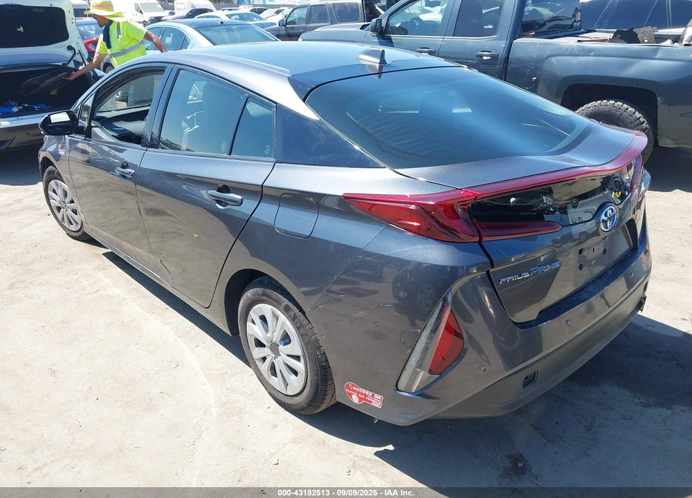 2018 TOYOTA PRIUS PRIME VIN: JTDKARFP0J3086490