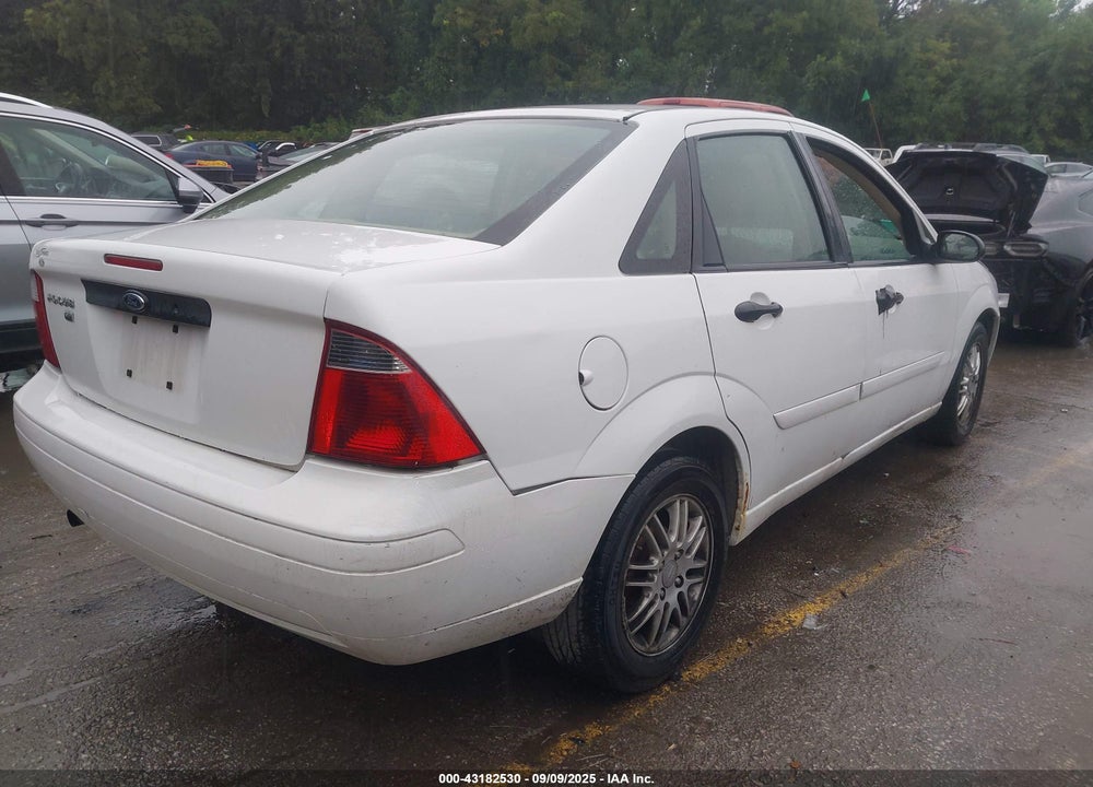 2007 FORD FOCUS S/SE/SES VIN: 1FAFP34N97W158928