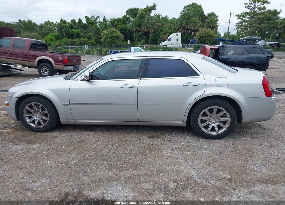 2006 CHRYSLER 300C VIN: 2C3KA63HX6H165234