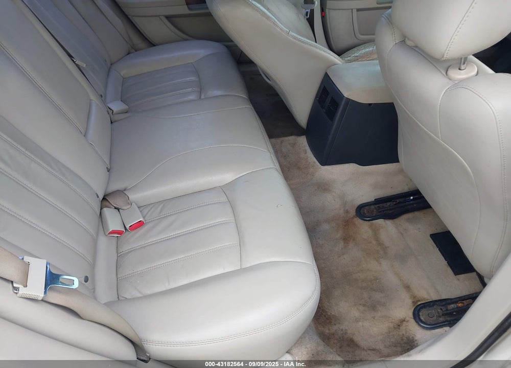 2006 CHRYSLER 300C VIN: 2C3KA63HX6H165234