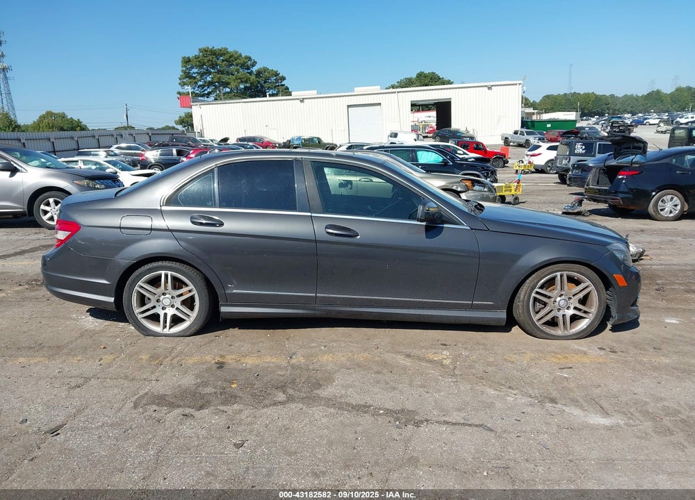 2009 MERCEDES-BENZ C CLASS VIN: WDDGF56XX9R067492