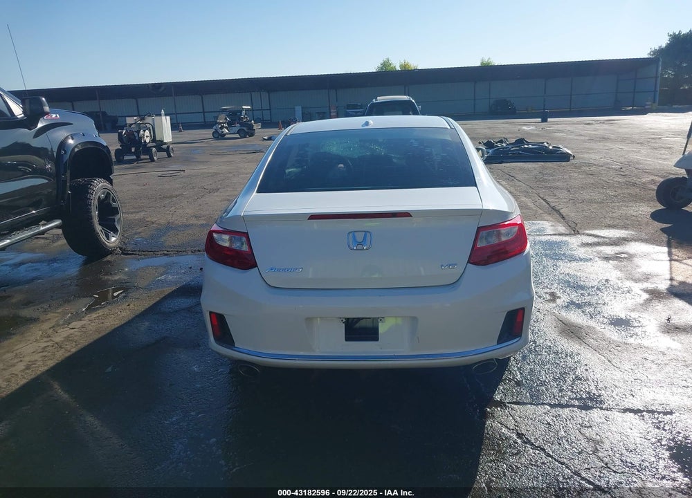 2013 HONDA ACCORD EX-L V-6 VIN: 1HGCT2B85DA009085