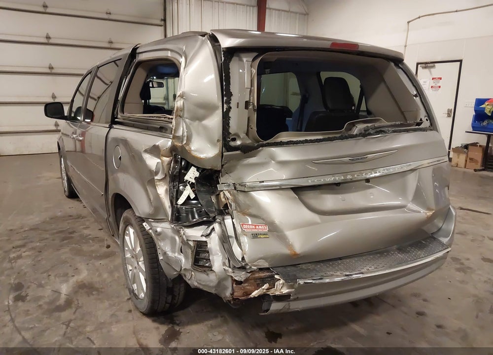 2015 CHRYSLER TOWN & COUNTRY TOURING VIN: 2C4RC1BG5FR552915