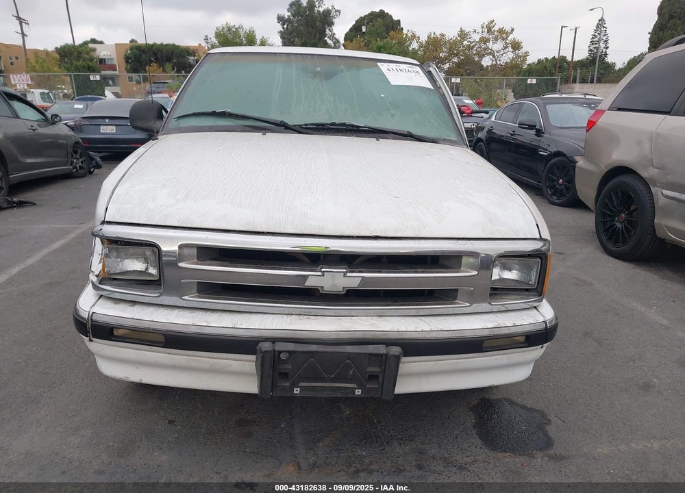 1997 CHEVROLET S-10 LS FLEETSIDE CMI VIN: 1GCCS1441VK241328