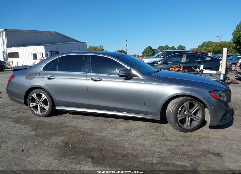2017 MERCEDES-BENZ E 300 4MATIC VIN: WDDZF4KBXHA232550