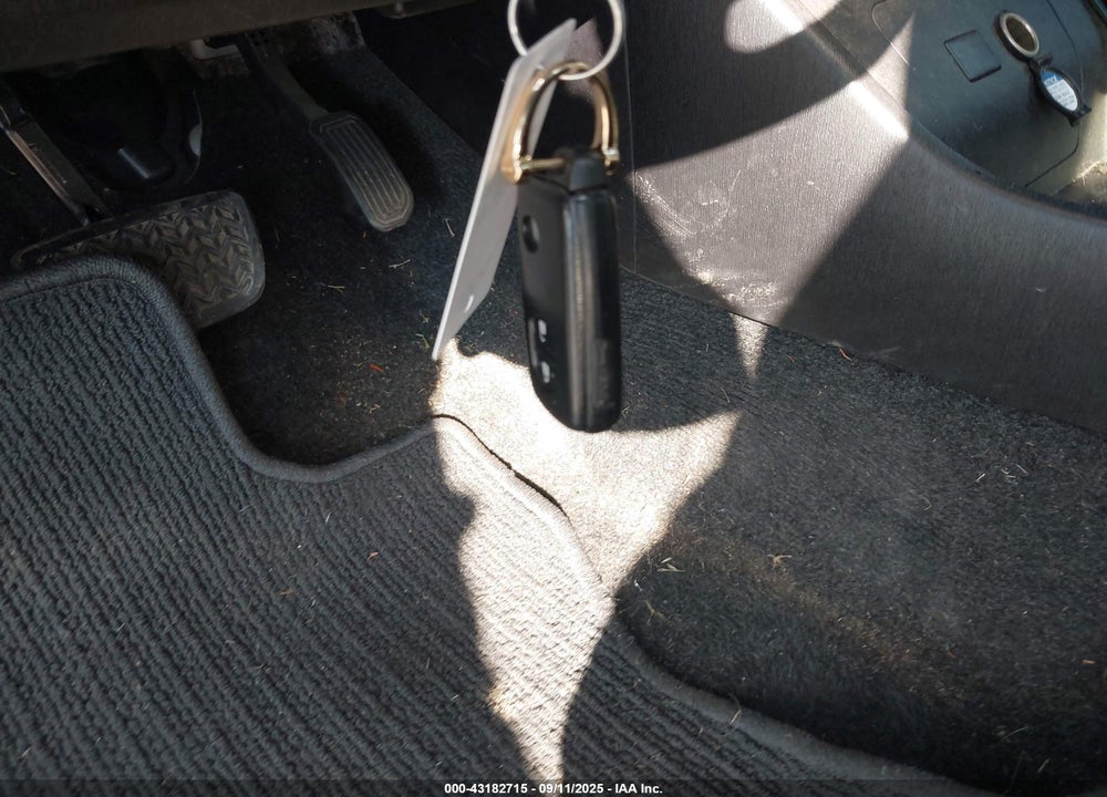 2013 TOYOTA PRIUS VIN: JTDKN3DUXD1638460