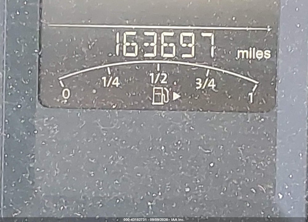 2012 VOLKSWAGEN JETTA 2.5L SEL VIN: 3VWLP7AJ3CM311459