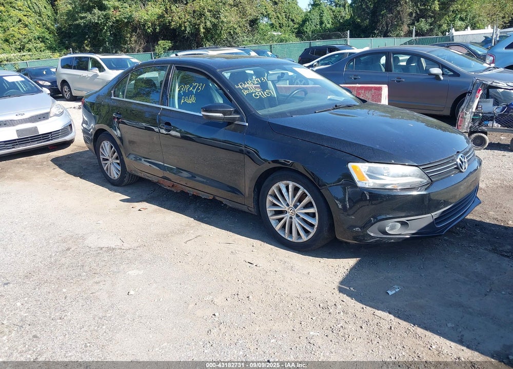 2012 VOLKSWAGEN JETTA 2.5L SEL VIN: 3VWLP7AJ3CM311459