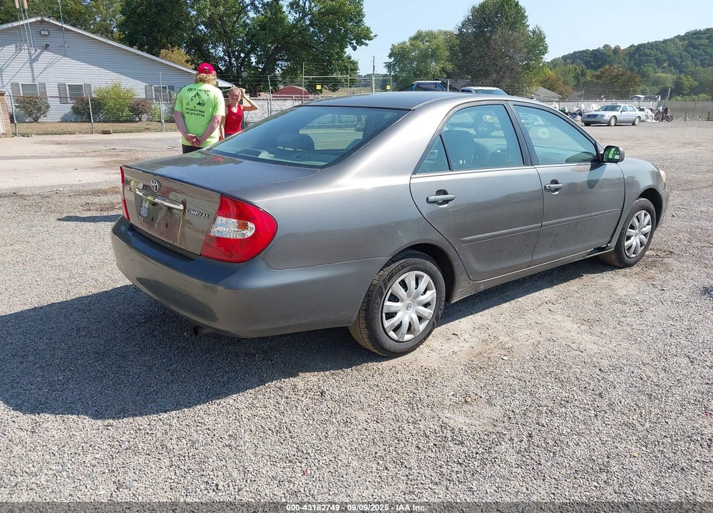 2002 TOYOTA CAMRY LE VIN: 4T1BE32K72U520505