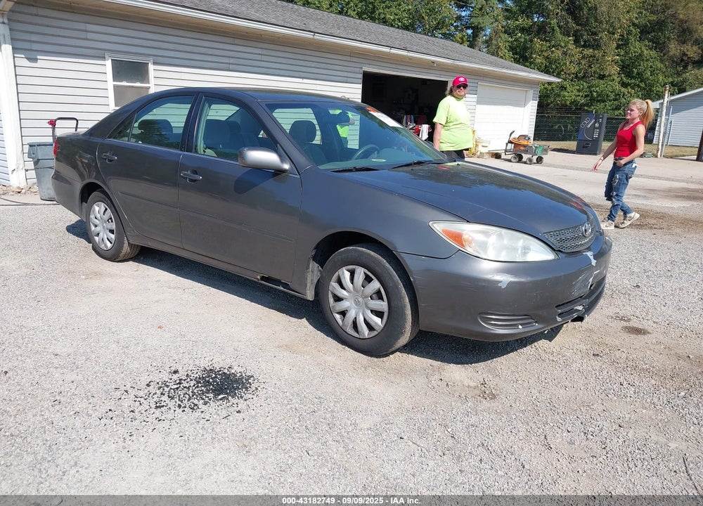 2002 TOYOTA CAMRY LE VIN: 4T1BE32K72U520505
