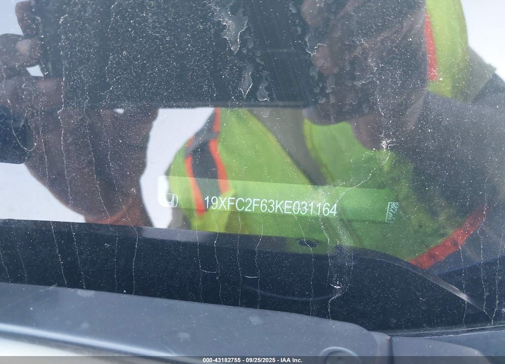 2019 HONDA CIVIC VIN: 19XFC2F63KE031164