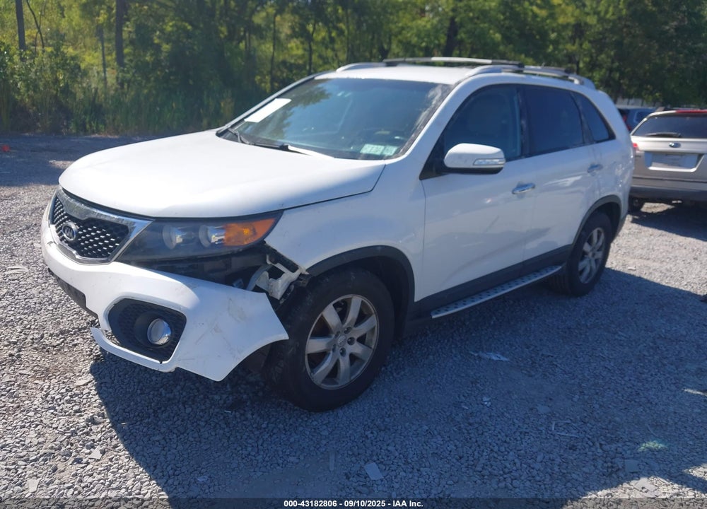 2012 KIA SORENTO VIN: 5XYKT3A62CG293452