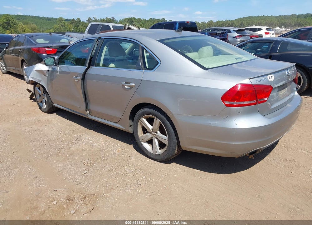 2013 VOLKSWAGEN PASSAT VIN: 1VWBH7A39DC009333