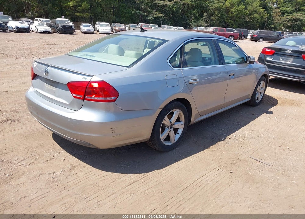 2013 VOLKSWAGEN PASSAT VIN: 1VWBH7A39DC009333