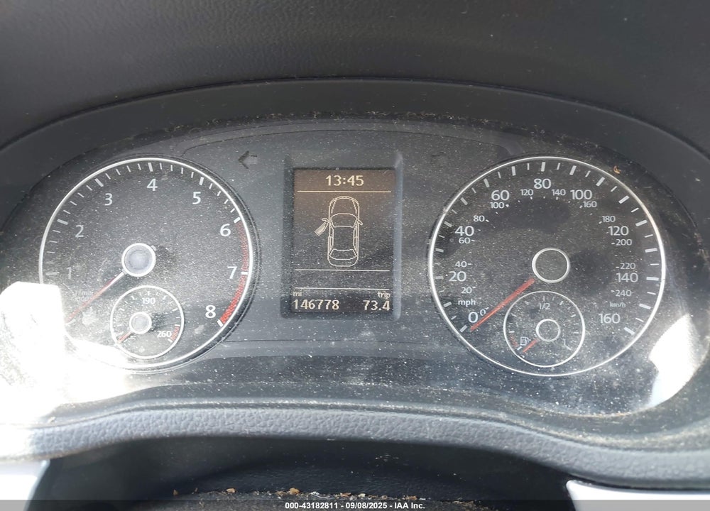 2013 VOLKSWAGEN PASSAT VIN: 1VWBH7A39DC009333