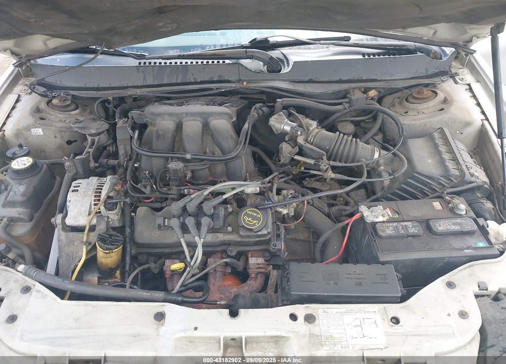2005 FORD TAURUS SE VIN: 1FAFP53U15A210048