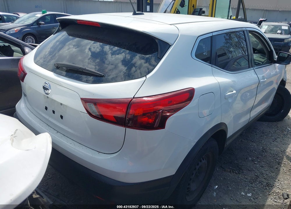 2019 NISSAN ROGUE SPORT VIN: JN1BJ1CP4KW216067