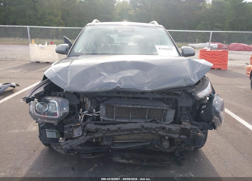 2020 HYUNDAI VENUE SEL VIN: KMHRC8A31LU047634