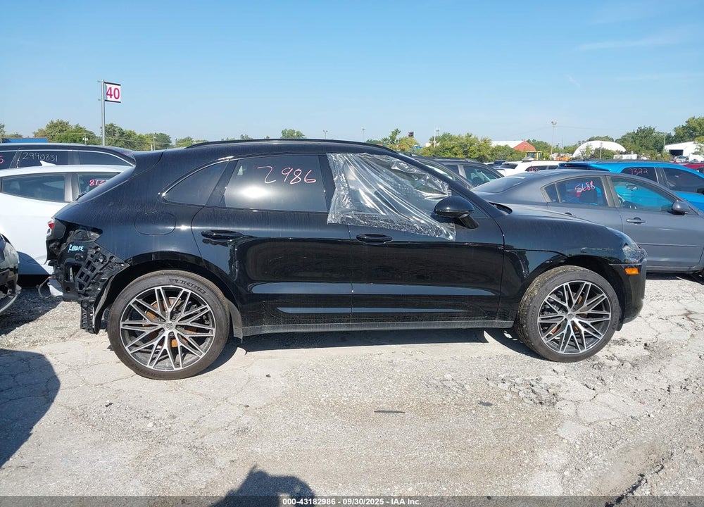 2024 PORSCHE MACAN VIN: WP1AA2A58RLB14930