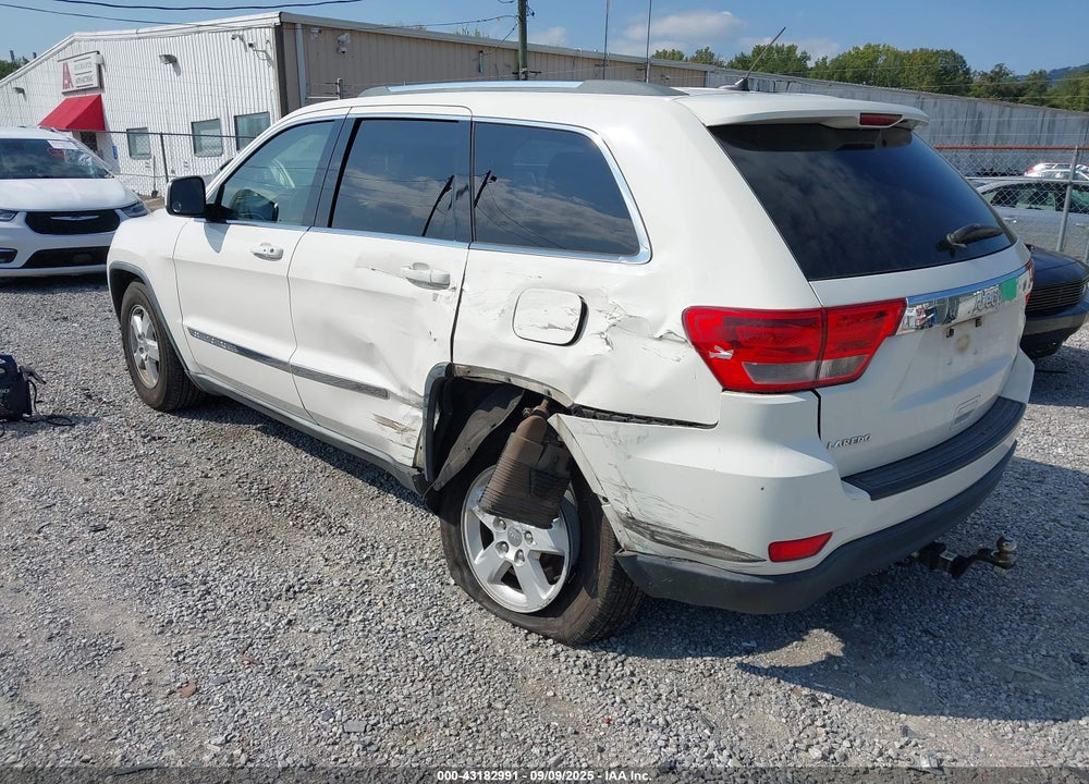 2011 JEEP GRAND CHEROKEE VIN: 1J4RS4GG0BC644248
