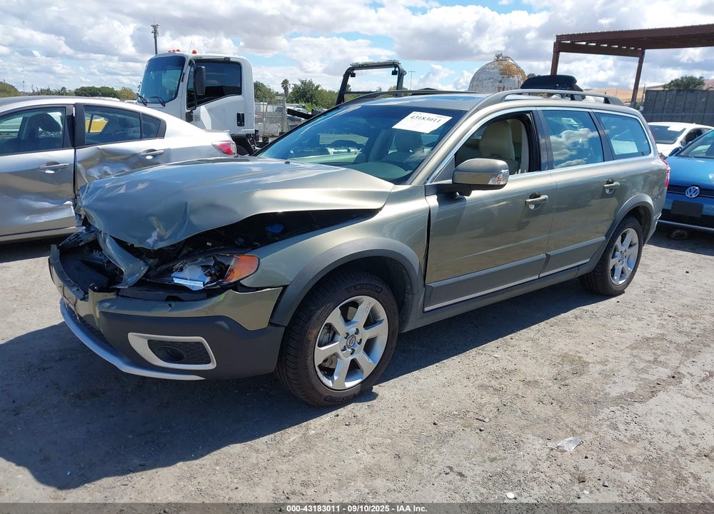 2011 VOLVO XC70 VIN: YV4940BZ1B1101582